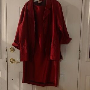 Cold water Creek Elegant Red Two-Piece Suit XL